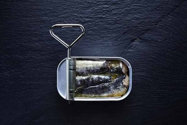 Boite de sardines en conserve