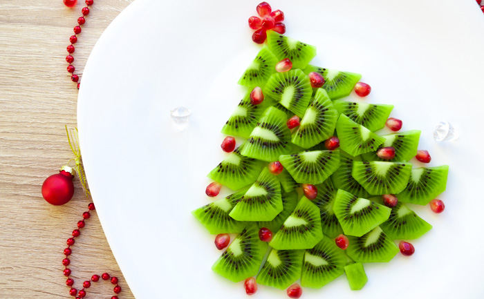 Salade de kiwi et grenade façon sapin de Noël